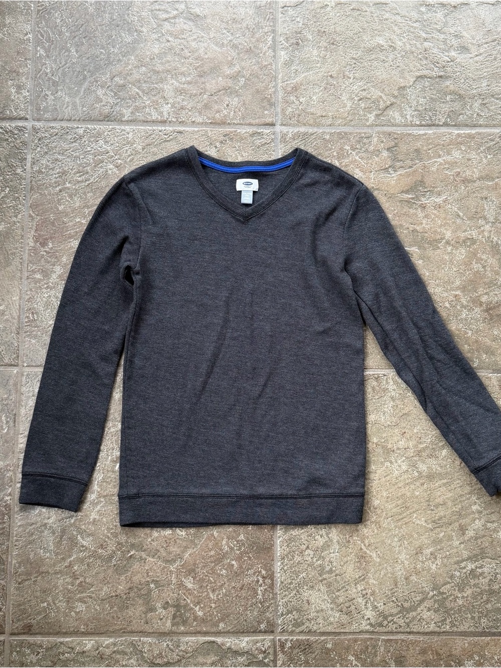 Boy’s Old Navy Charcoal V-Neck Sweater — Timeless Everyday Knit XXL 18